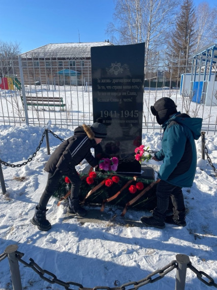 День защитника Отечества.